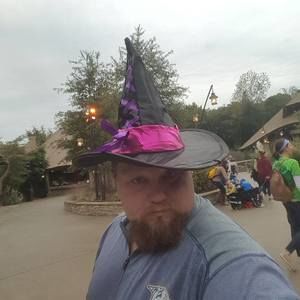 Meet your Posher, Curtis